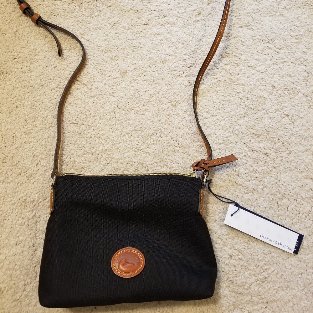 NWT Dooney & Bourke Crossbody Purse